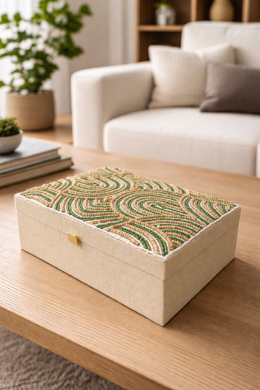 CAIXA BORDADA SONA - 23x8