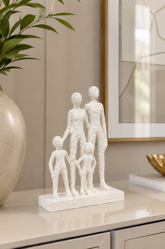ESCULTURA EM RESINA LAÇO FAMILIAR - 21x15,5