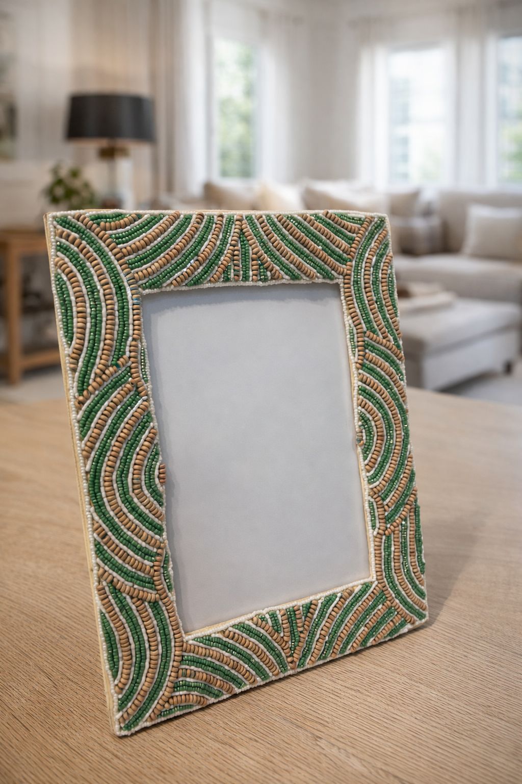 PORTA-RETRATO BORDADO SONA - 27x21,5