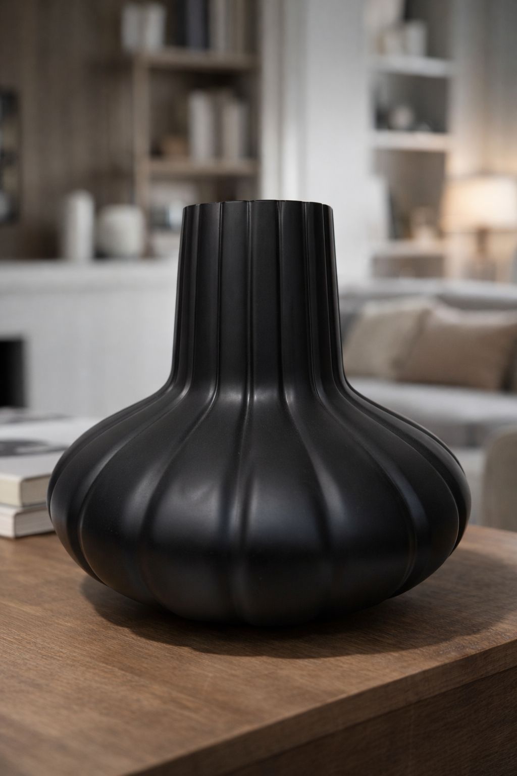 VASO NERELLO - 23x21