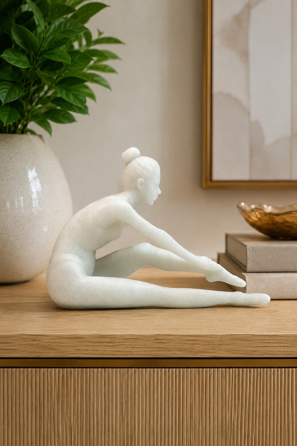 ESCULTURA BAILARINA EM MÁRMORE - 26x18